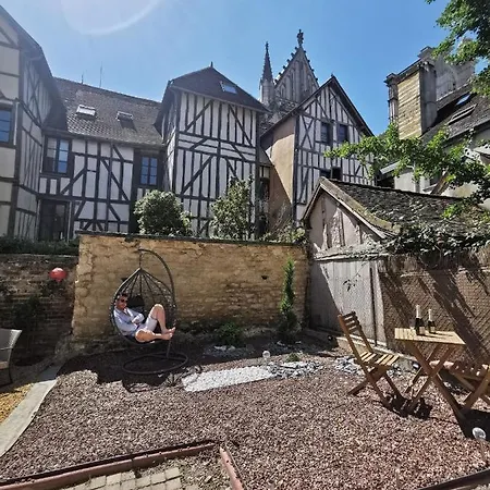 Les Cieux De La Cathedrale - Calme - Jardin - Wifi * トロワ