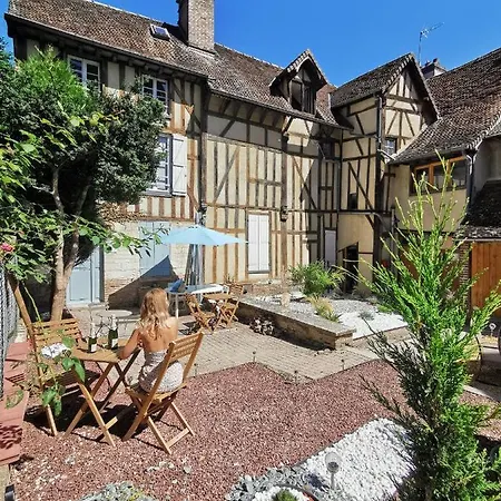 Les Cieux De La Cathedrale - Calme - Jardin - Wifi トロワ