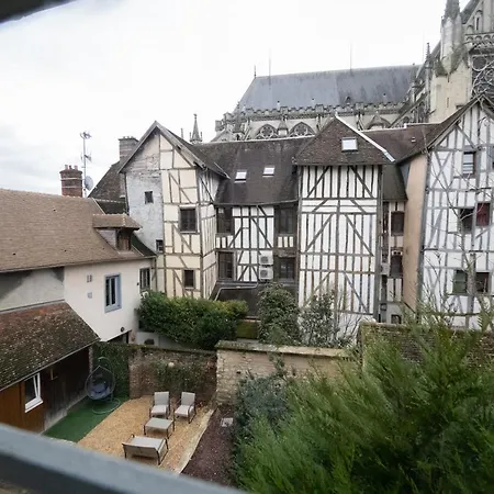 Les Cieux De La Cathedrale - Calme - Jardin - Wifi アパート *